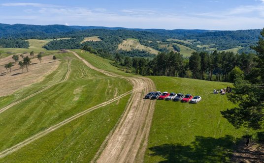 Porsche Cayenne w Bieszczadach