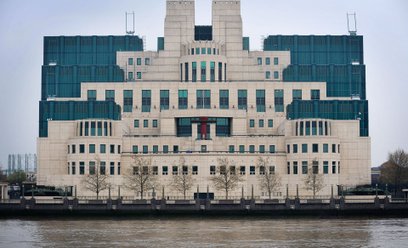 Siedziba Secret Intelligence Service MI6 przy Vauxhall Cross w centrum Londynu