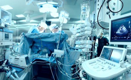 Spółka neurochirurgów działająca na terenie kilku województw mogła wystawiać rachunki szpitalom na 2