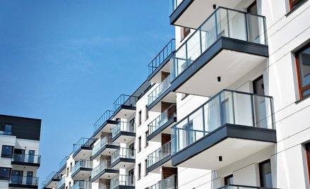 Zamożni klienci napędzają sprzedaż mieszkań