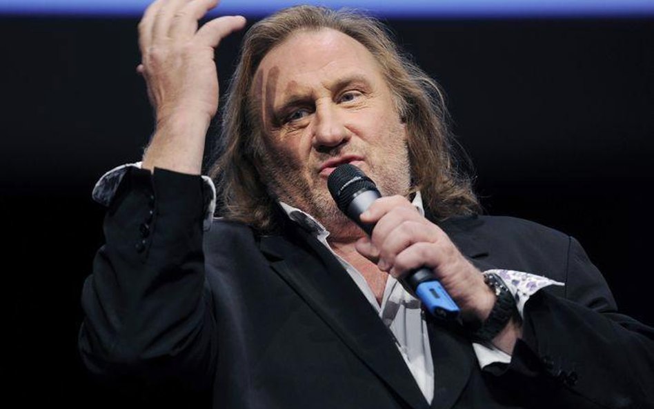 Depardieu zdecydował się zrezygnować z francuskiego obywatelstwa i ubezpieczenia na znak protestu pr