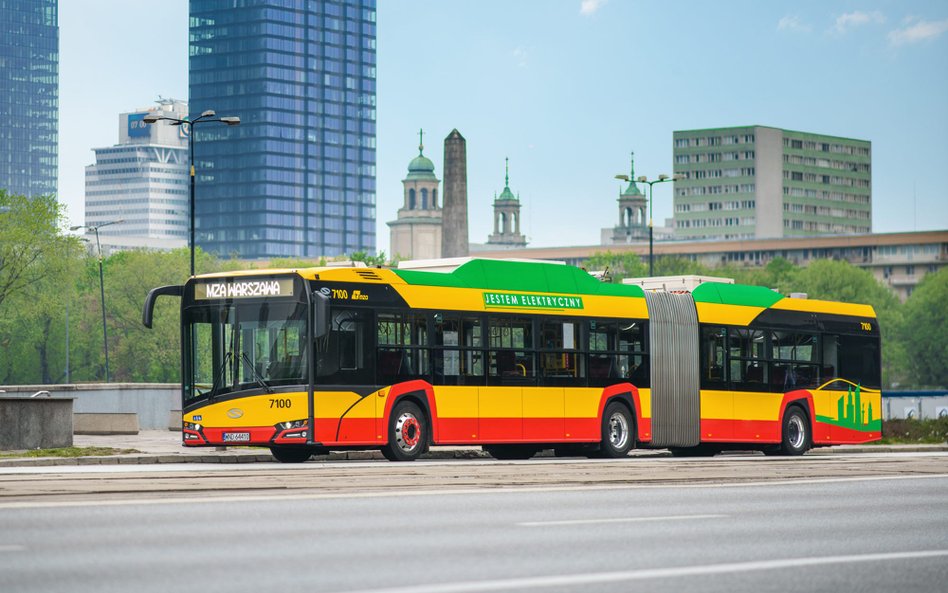 Tabor autobusów elektrycznych: Warszawę wyprzedza jedynie Londyn i Moskwa