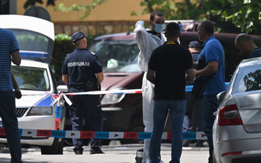 Policjant postrzelony z kuszy przed serbską ambasadą Izraela w Belgradzie