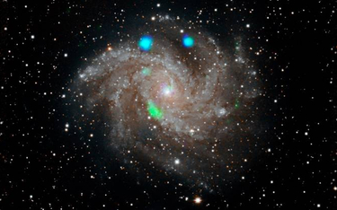 Naukowcy: Tajemniczy zielony błysk w odległej galaktyce