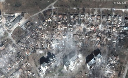 Zniszczone budynki w Mariupolu, zdjęcie satelitarne z 29 marca
