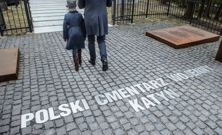 Agencja konsularna w Smoleńsku zajmowała się m.in. Polskim Cmenatrzem Wojennym w Katyniu