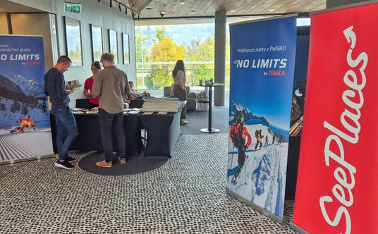 Podczas spotkań sprzedawcy mogli dopytać o produkty poszczególnych segmentów oferty biura podróży