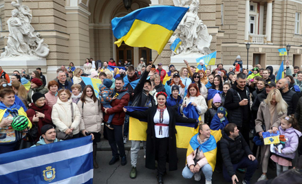 Mieszkańcy Chersonia wciąż świętują wyzwolenie miasta