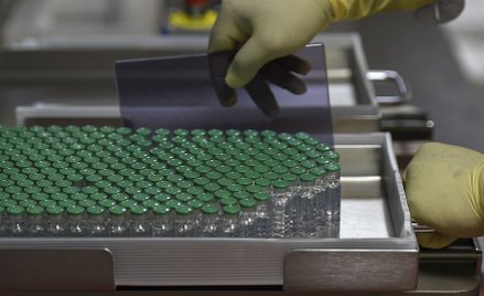Produkcja szczepionek AstraZeneca