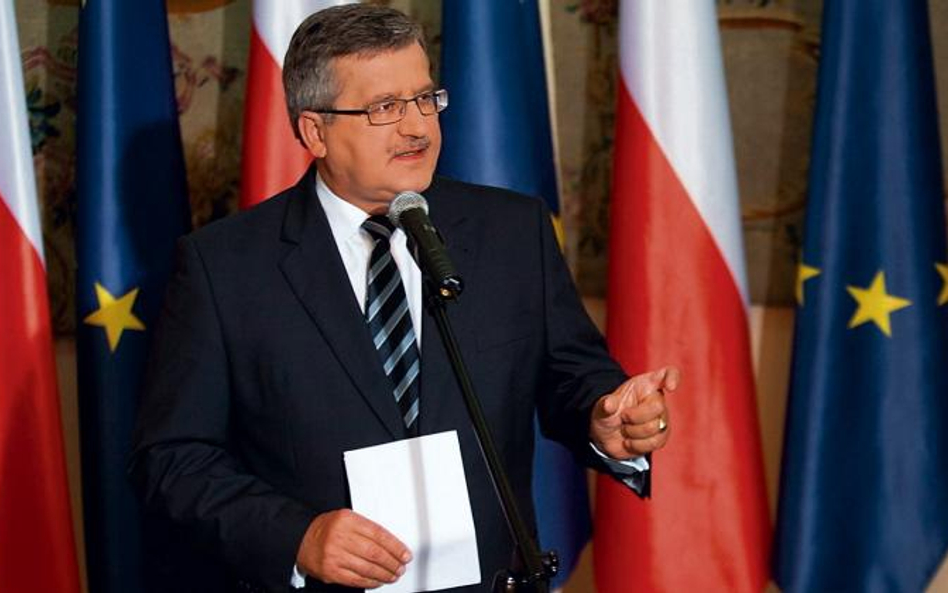 Prezydent Bronisław Komorowski ma się dokładnie zapoznać z uwagami zgłaszanymi do ustawy