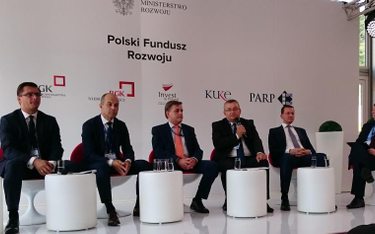 Dyskusja „Mieszkanie plus. Jak wyzwolić impuls prorozwojowy polskich regionów, wzmocnić elastyczność