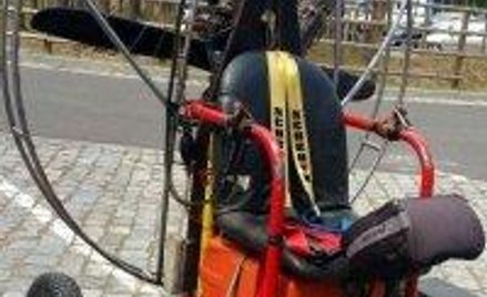 Za naruszenie przestrzeni powietrznej nad terminalem LNG w Śwnioujściu paralotniarzowi grozi do pięc