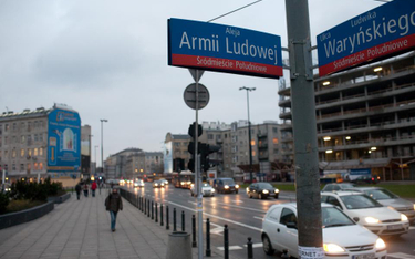 Warszawa: Bunt przeciwko wojewodzie w sprawie zmian nazw ulic