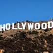 Litery tworzące napis „Hollywood” mierzą ok. 15 metrów, a cały napis ma długość blisko 140 metrów. K