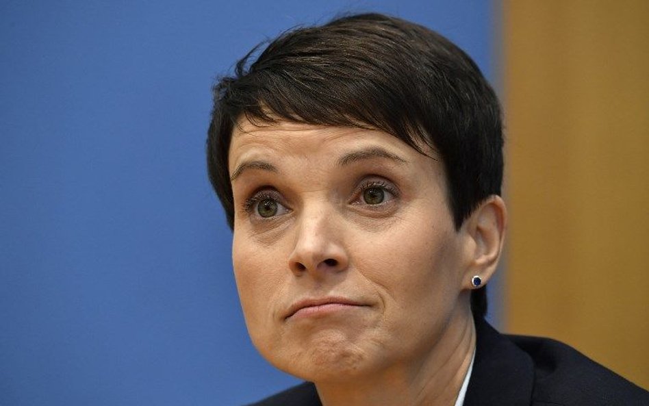 Współprzewodnicząca AfD Frauke Petry posłanką niezależną