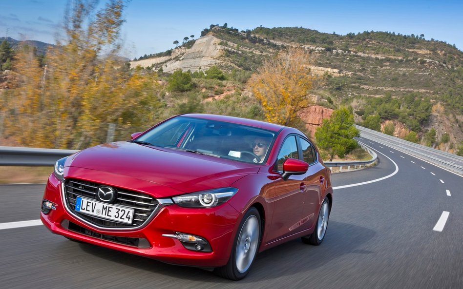 Mazda 3 2.0 SKYACTIV-G: Kompakt na długie podróże