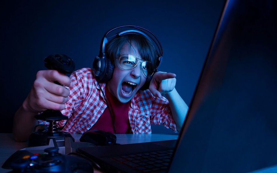 Gry komputerowe czy przyjaciele? Nie musisz wybierać