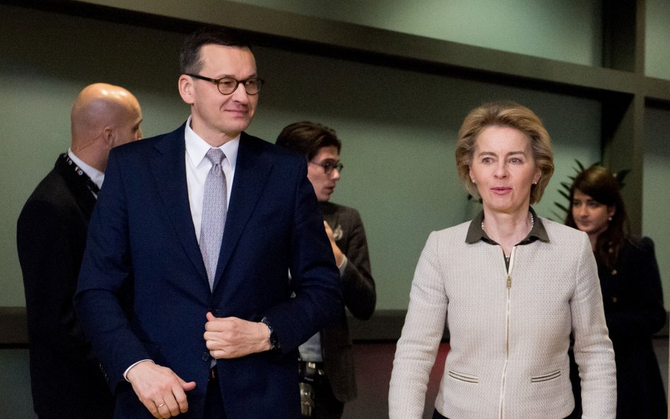 Premier Mateusz Morawiecki z Ursulą von der Leyen, przewodniczącą Komisji Europejskiej