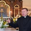 Ksiądz Jacek Stasiak