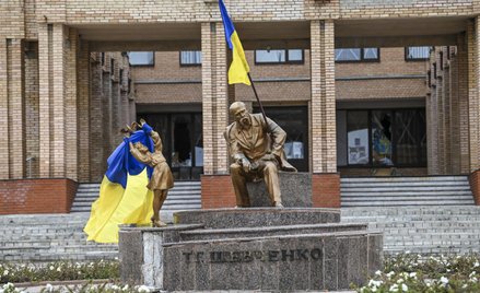 Ukraińskie flagi w Bałaklii