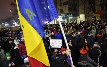 Prezydent Rumunii demonstruje przeciw rządowi