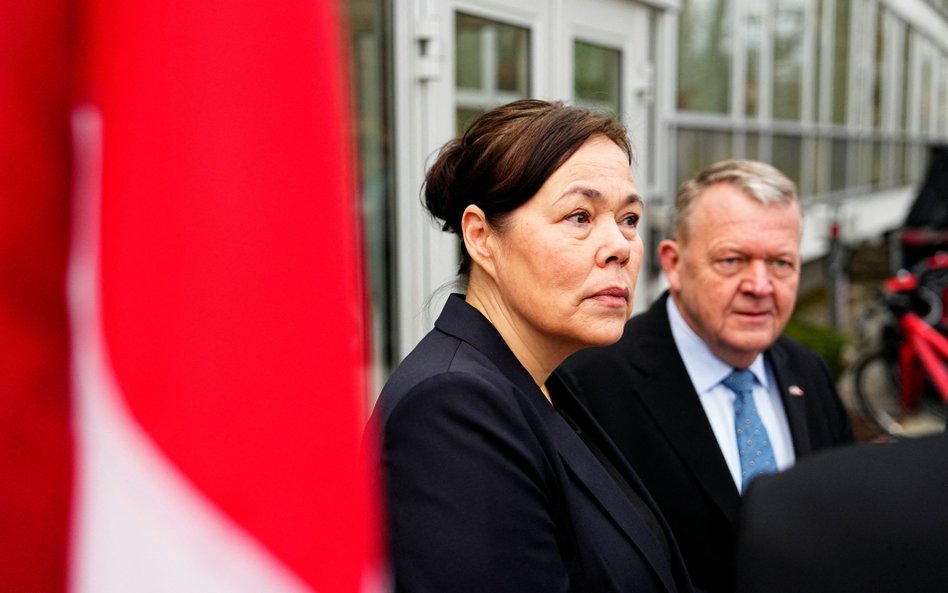 Ministrowie spraw zagranicznych Grenlandii - Vivian Motzfeldt i Danii - Lars Løkke Rasmussena przed 