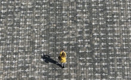 Rocznica pierwszego zgonu chorego na COVID w Czechach