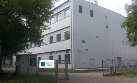 Master Pharm z niższym zyskiem