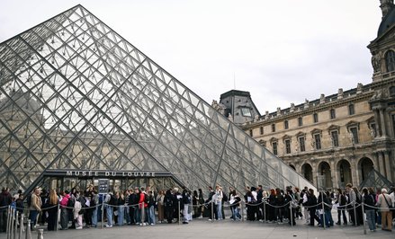 Ceny biletów do Luwru podskoczą o 10 euro. Ale nie dla wszystkich