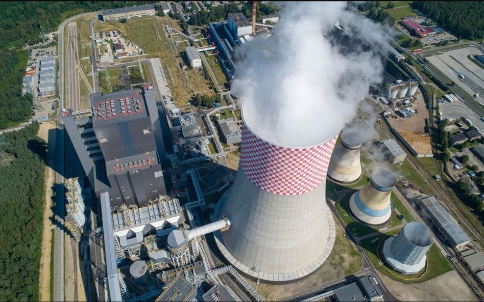 Tauron zainwestował 290 mln zł w modernizację bloku 910 MW w Jaworznie