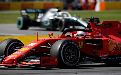 Kuriozalny wyścig Formuły 1: Pierwszy Vettel a wygrał Hamilton