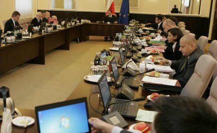 70 procent Polaków źle ocenia rząd Donalda Tuska