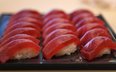Polacy kochają pizzę, ale to sushi drenuje portfele. Rachunki są ponad dwa razy wyższe