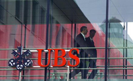 Nakazy aresztowania trzech byłych dyrektorów banku UBS
