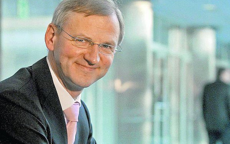 Mariusz Grendowicz, prezes BRE Banku, planował „nowe otwarcie”. Plany pokrzyżował mu kryzys finansow