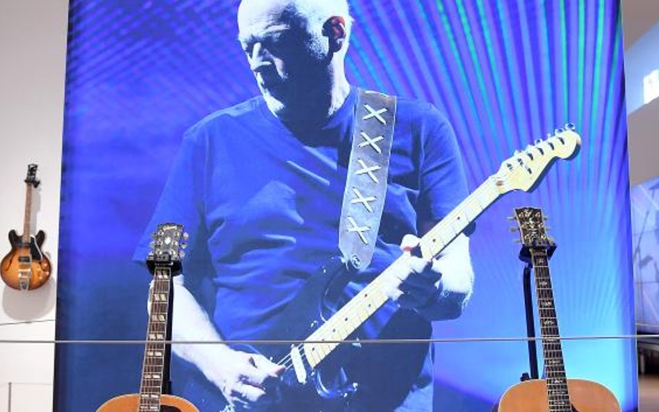 David Gilmour sprzedał wszystkie swoje cenne gitary