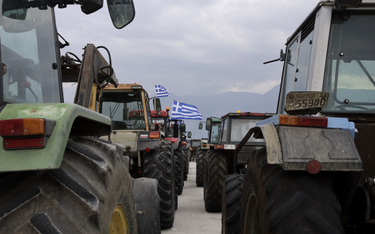 Greccy rolnicy nie odpuszczają. Traktory na ulicach Aten