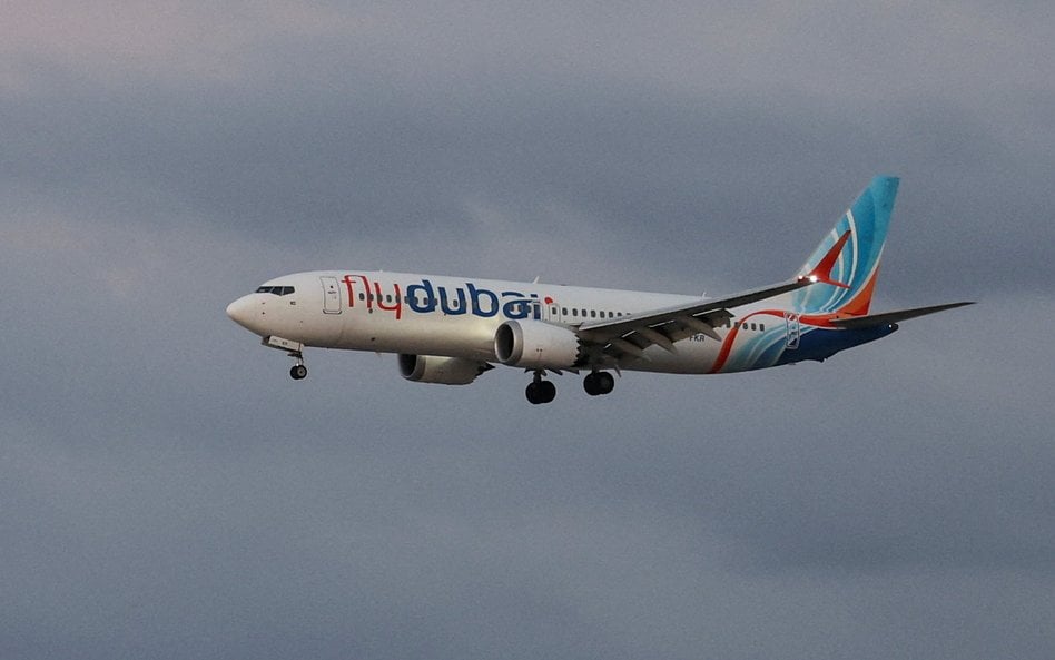 Atak na pokładzie samolotu flydubai. Drugi pilot z siekierą