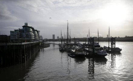 Chiński przepis na kupno Anglików