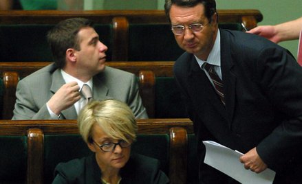 Wicepremier Marek Pol (stoi) w Sejmie z ministrem rolnictwa Wojciechem Olejniczakiem i członkinią rz