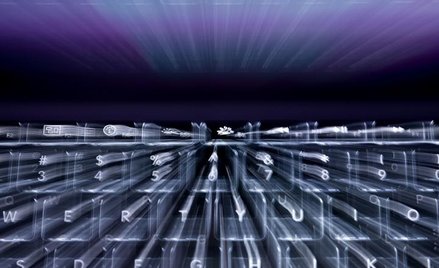 Firmy internetowe będą walczyć z piractwem i łamaniem prawa w sieci