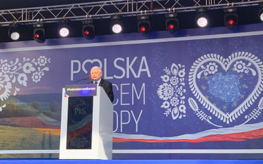 Kaczyński: Kto podnosi rękę na Kościół, podnosi rękę na Polskę