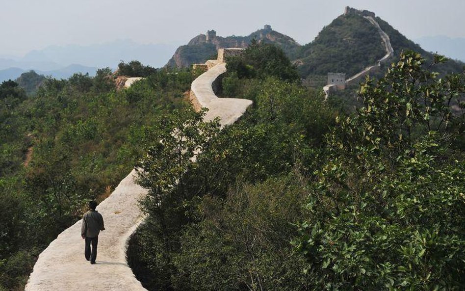Wielki Mur zalany betonem
