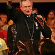 Biskup Długosz tańczy