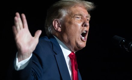 Donald Trump ma stawić się przed sądem federalnym we wtorek