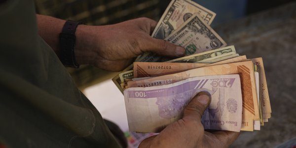 Wenezuela ma 240 mld dolarów ukrytego długu – przygotowuje największą restrukturyzację w historii