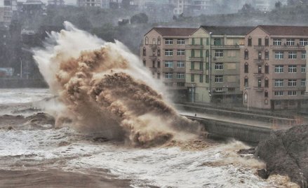 Chiny: Rośnie liczba ofiar tajfunu Lekima