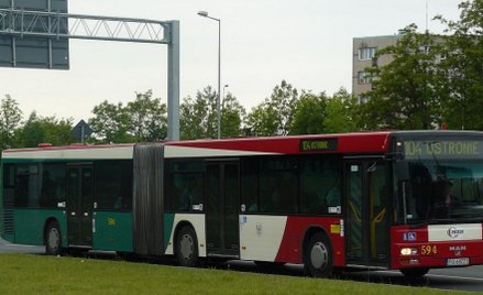Gorzów: Straż Graniczna w autobusach po sygnałach o jeżdżących bez biletu Ukraińcach