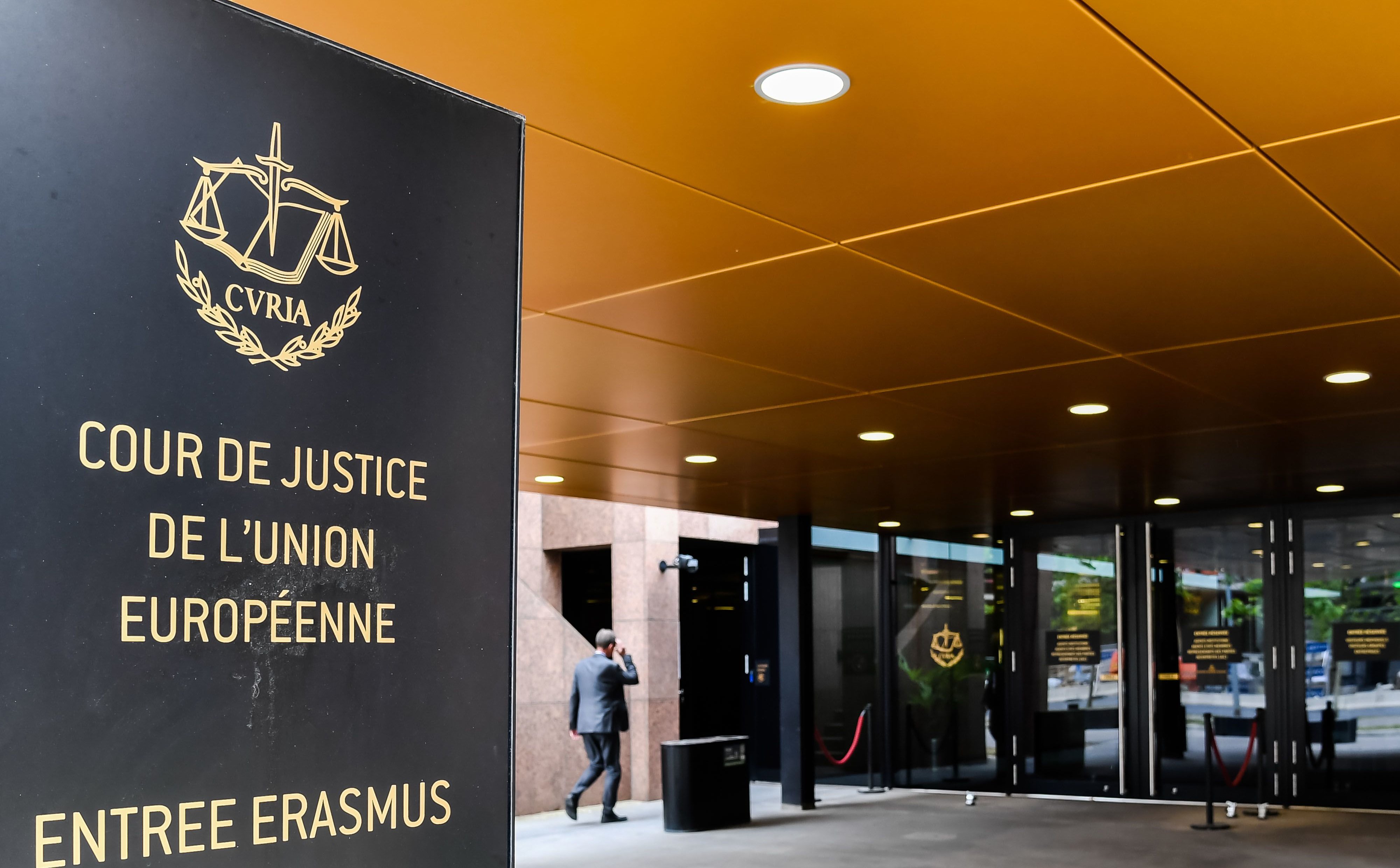 Sądny dzień dla WIBOR-u. Stawką są setki miliardów złotych i stabilność banków