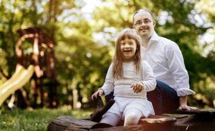 Wsparcie dla rodzin zastępczych wychowujących niepełnosprawne dzieci